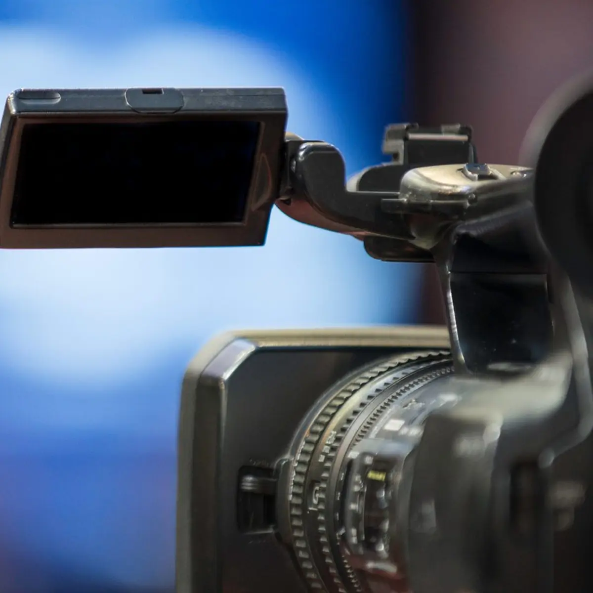 How Corporate Videos Build Trust and Credibility